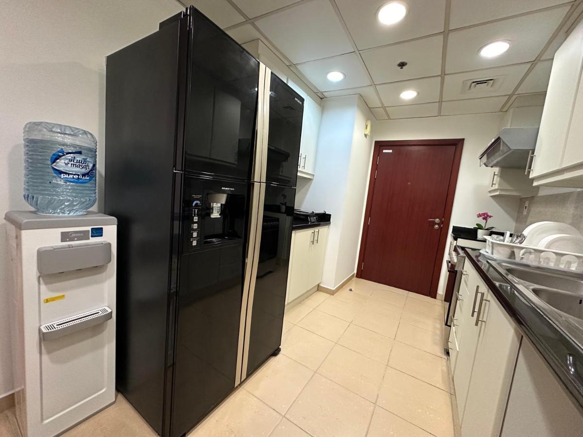 Moonlight Hostel Jbr - 2Min Walk To Jbr Beach - Gym - 2Min Metro Station - Poll 두바이 외부 사진