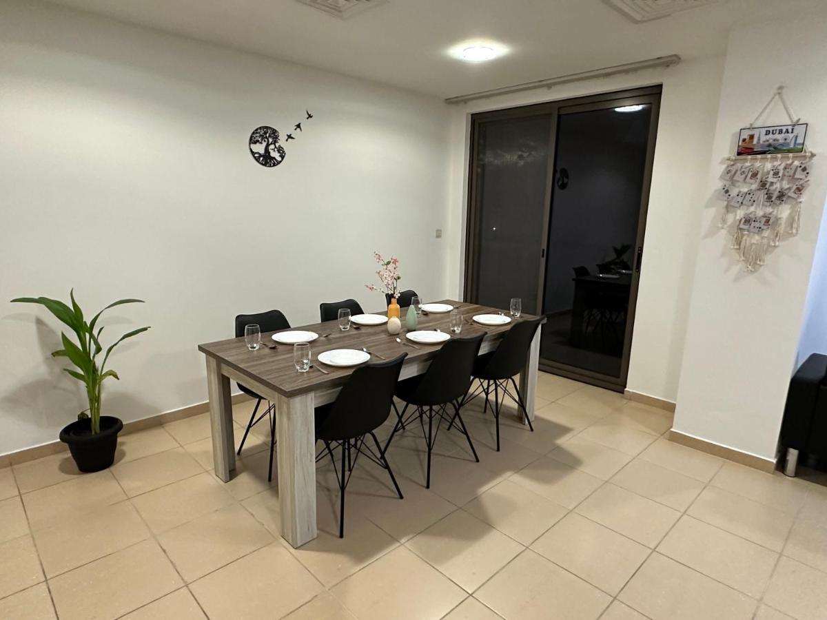 Moonlight Hostel Jbr - 2Min Walk To Jbr Beach - Gym - 2Min Metro Station - Poll 두바이 외부 사진