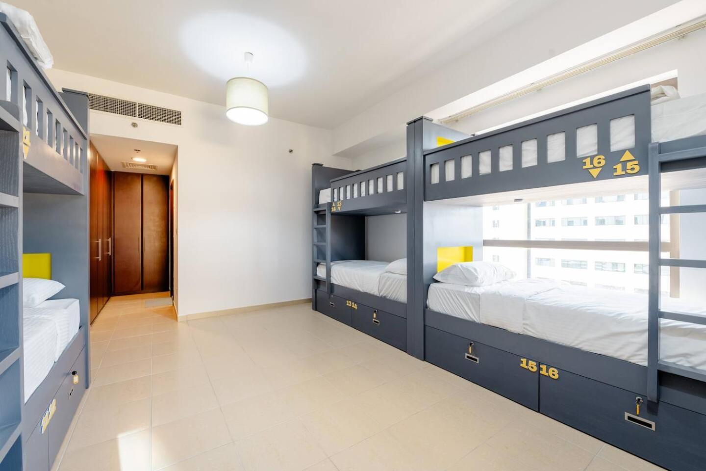Moonlight Hostel Jbr - 2Min Walk To Jbr Beach - Gym - 2Min Metro Station - Poll 두바이 외부 사진