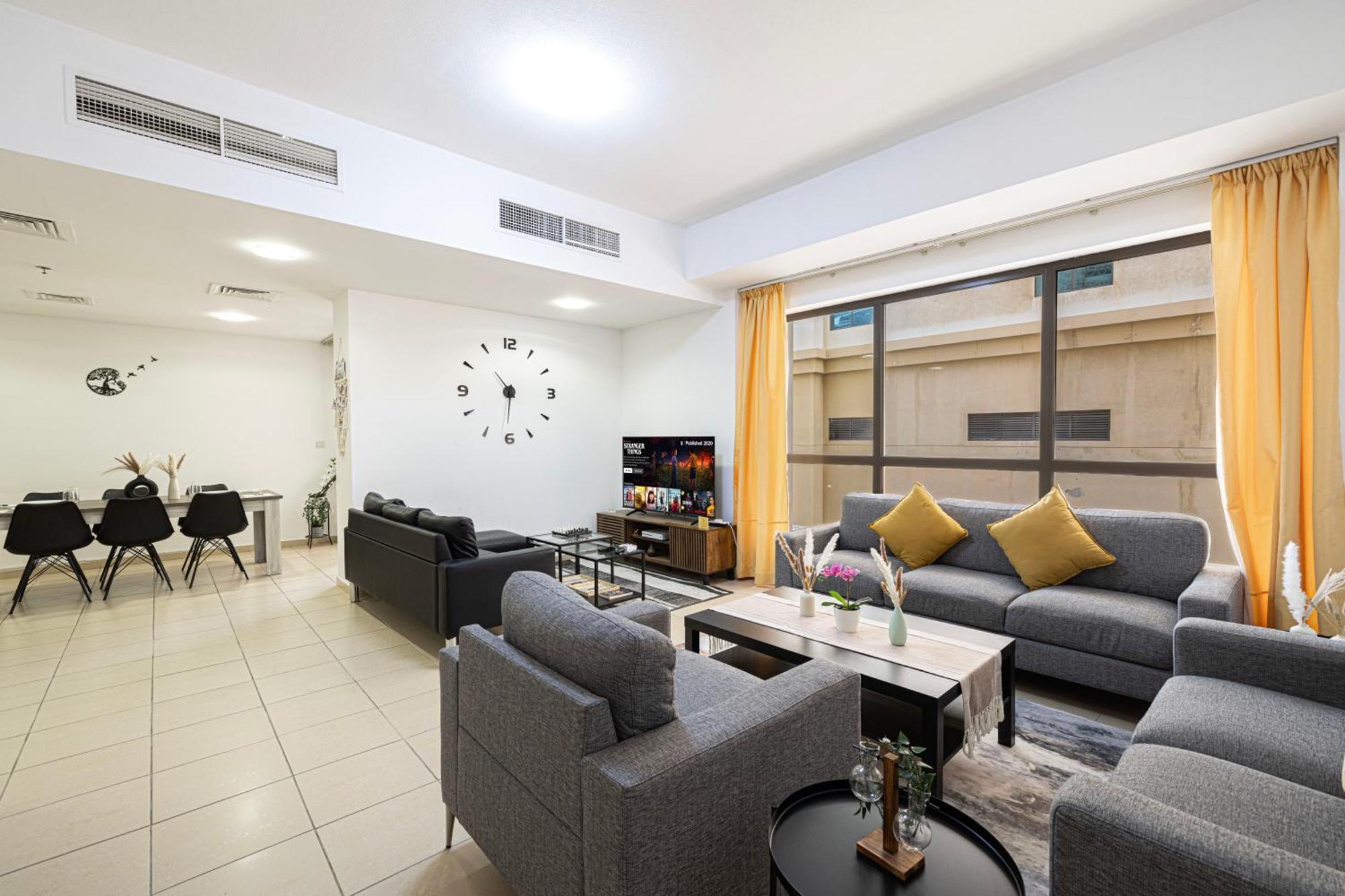 Moonlight Hostel Jbr - 2Min Walk To Jbr Beach - Gym - 2Min Metro Station - Poll 두바이 외부 사진